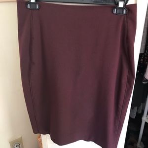 Maroon pencil skirt